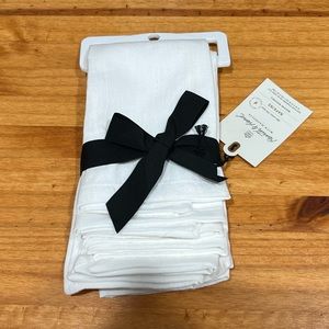 Hearth & Hand Napkins NWT Set of 4